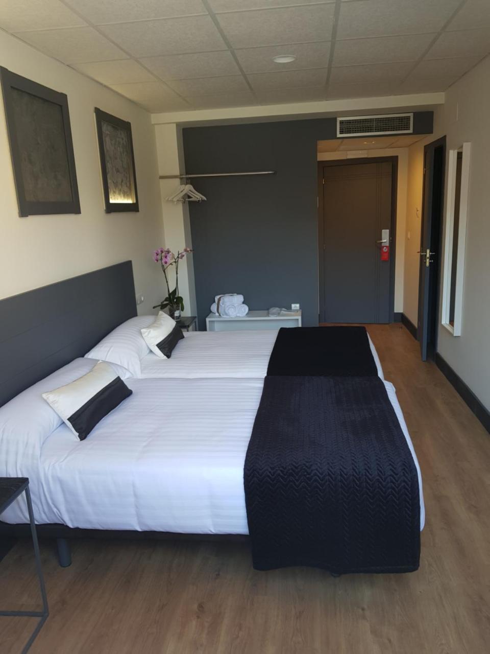 Hotel Malecon O Barco de Valdeorras Εξωτερικό φωτογραφία