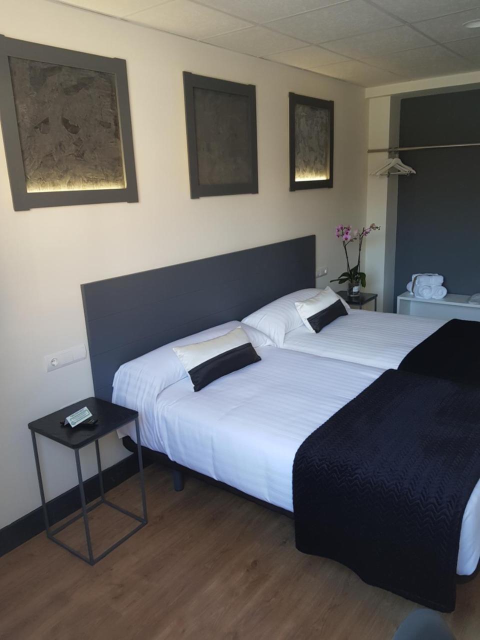 Hotel Malecon O Barco de Valdeorras Εξωτερικό φωτογραφία